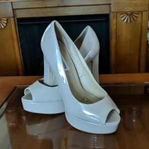Platform peep toe